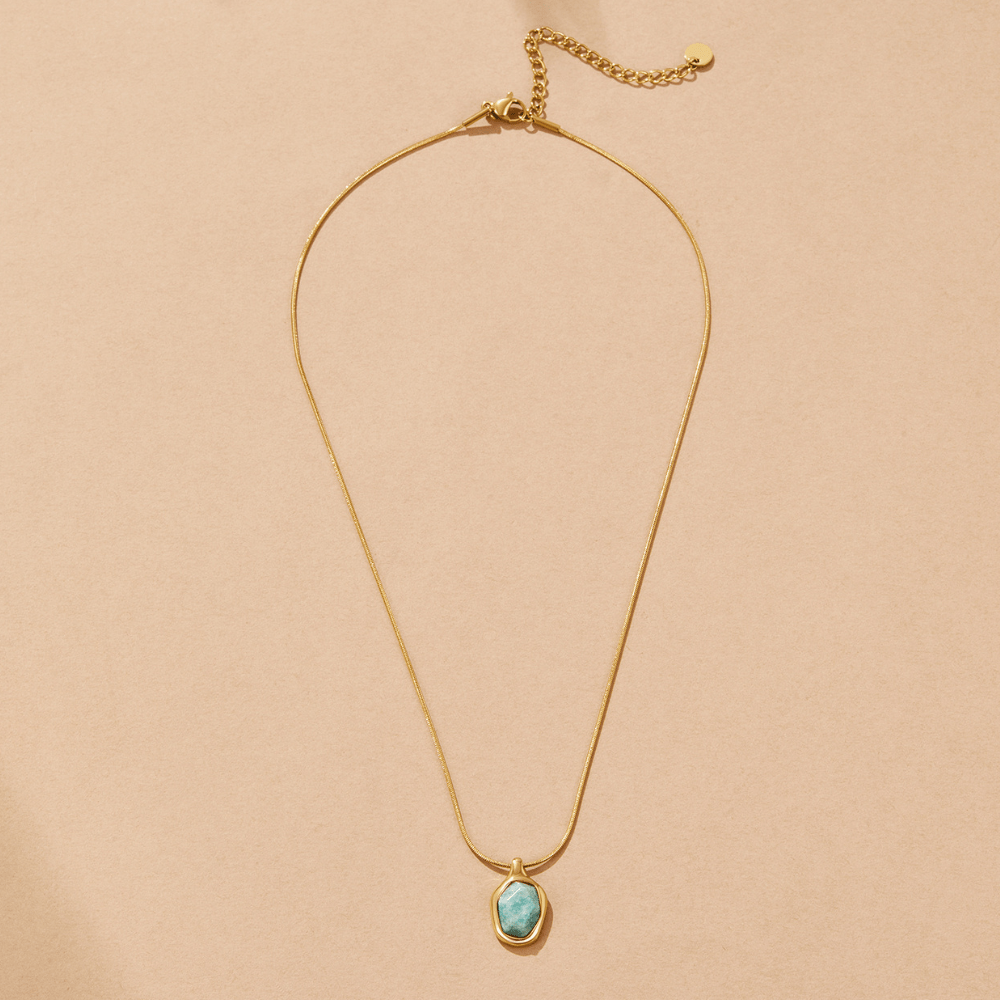 Gold Aquamarine Pendant Necklace - Beautiful Earth Boutique