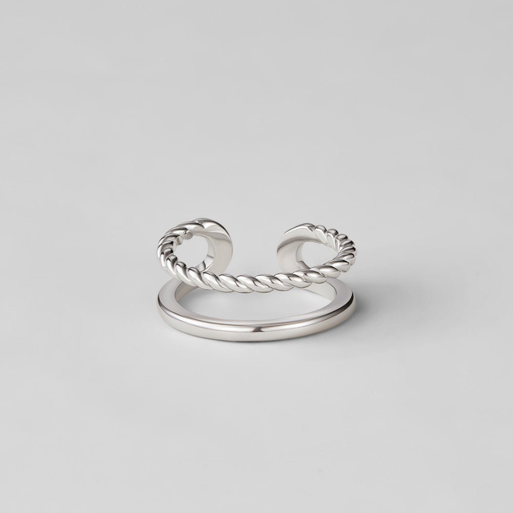 Twisted Tyra Silver Ring - Beautiful Earth Boutique