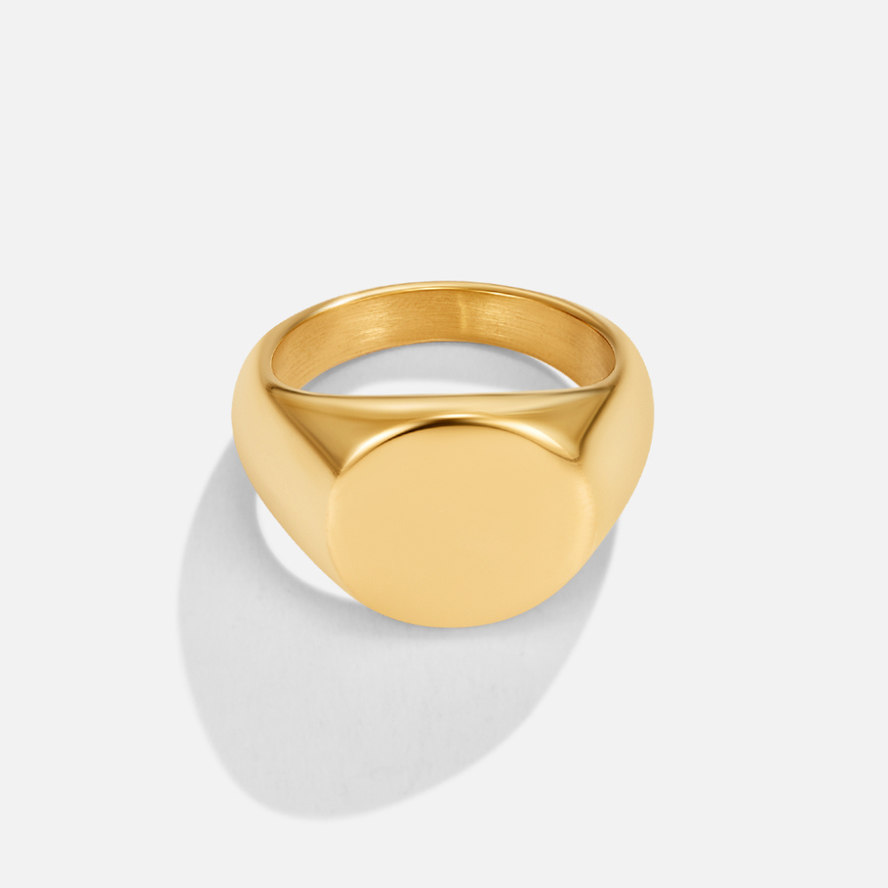 Savina Gold Signet Ring