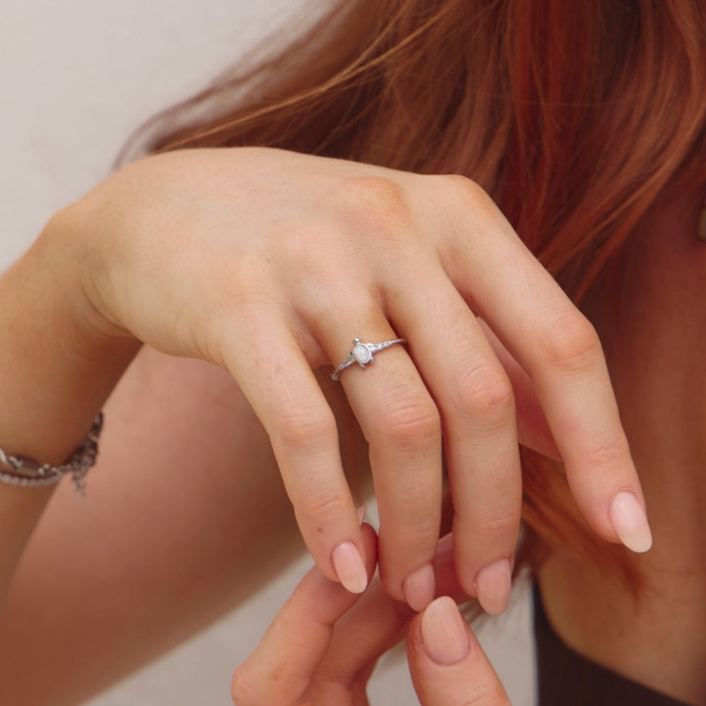 Weißer Sakura-Ring Gold