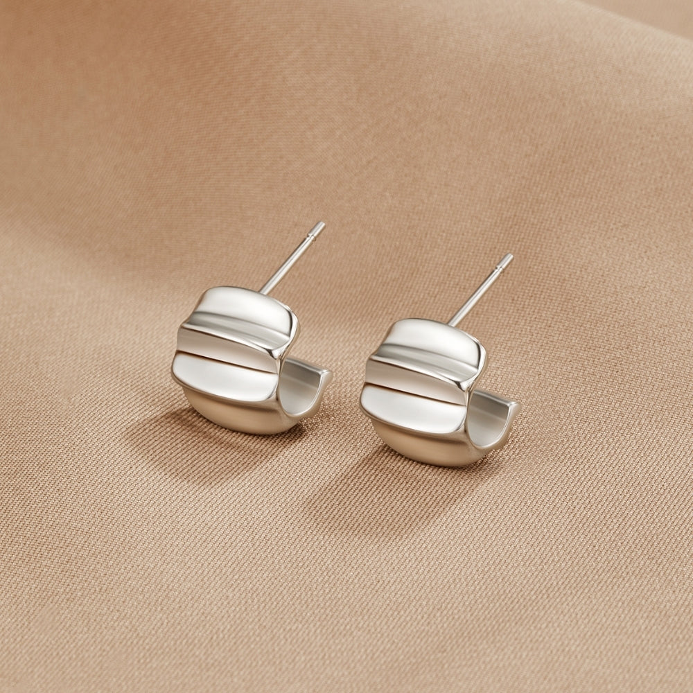 Elsa Mini Wave Silver Hoop Earrings - Beautiful Earth Boutique