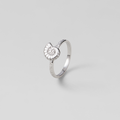Weißer Sakura-Ring Gold