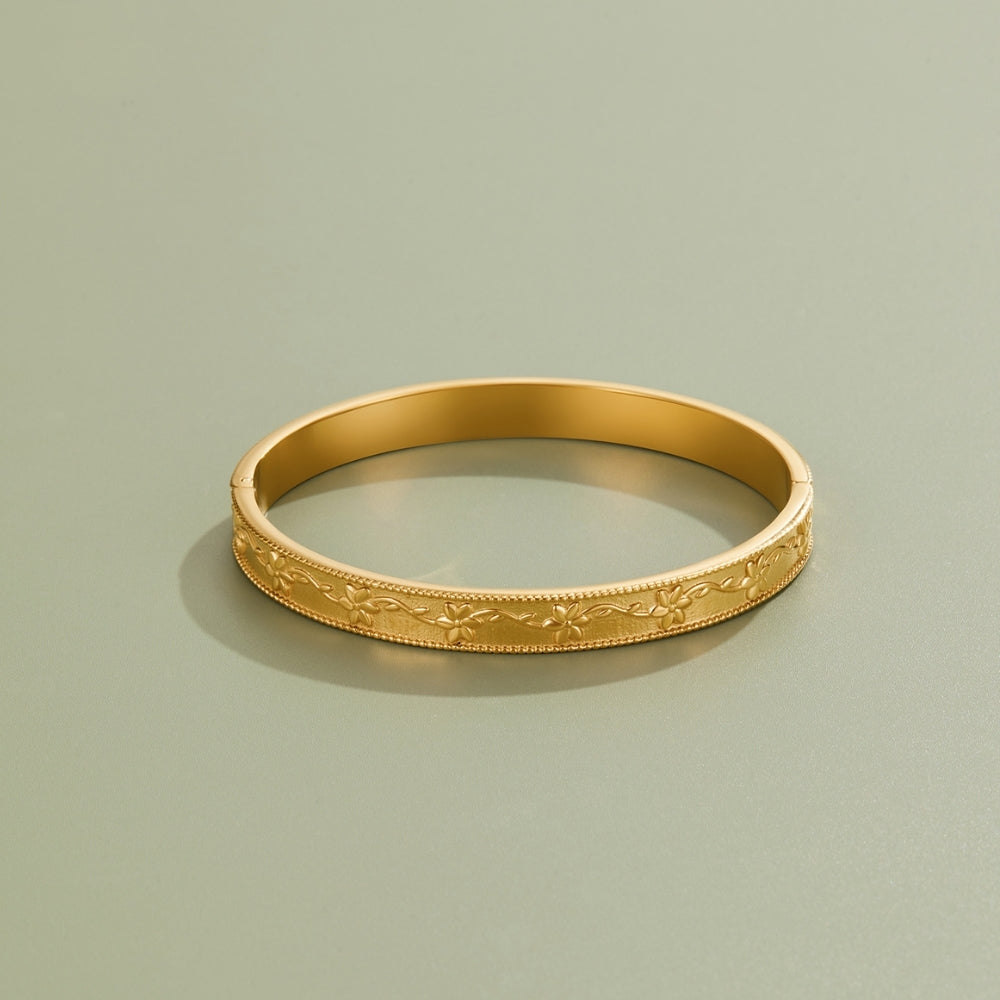 Vintage Gold Vine Bangle