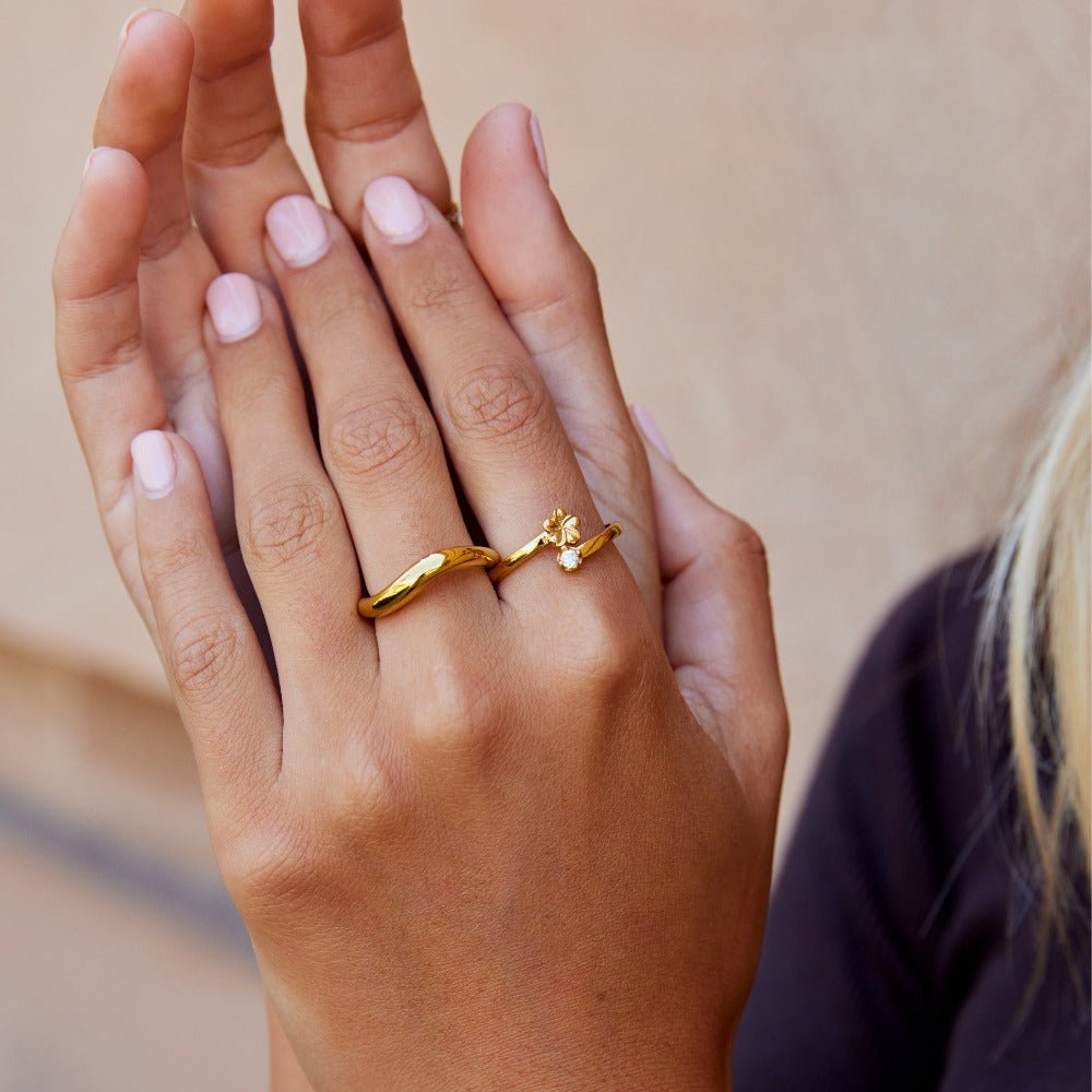 Golden Bloom Petal Ring - Beautiful Earth Boutique