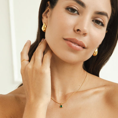 Lana Curved Hoop Earrings - Beautiful Earth Boutique