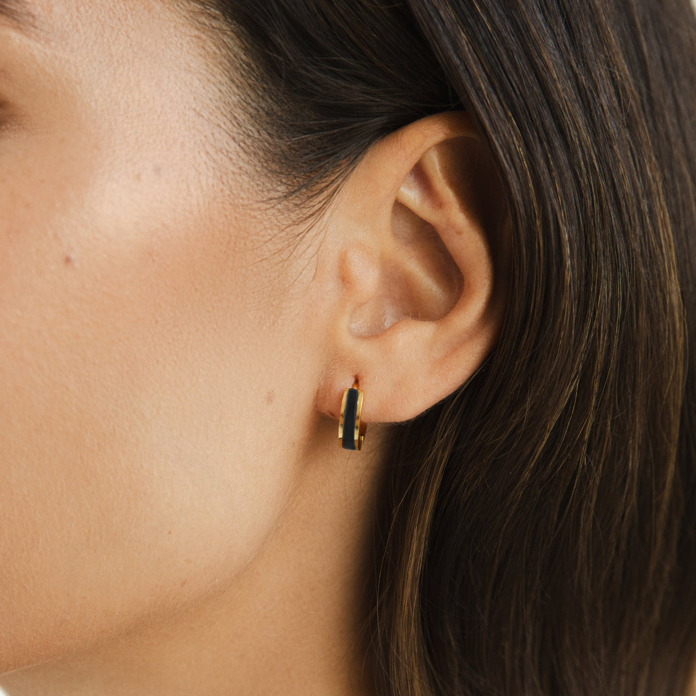 Leigh Black Hoop Earrings - Beautiful Earth Boutique