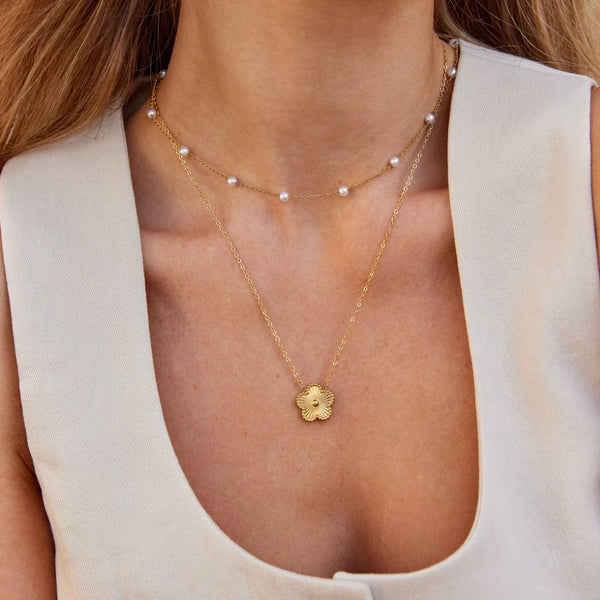 18K Goldkette mit Perle „Nura“