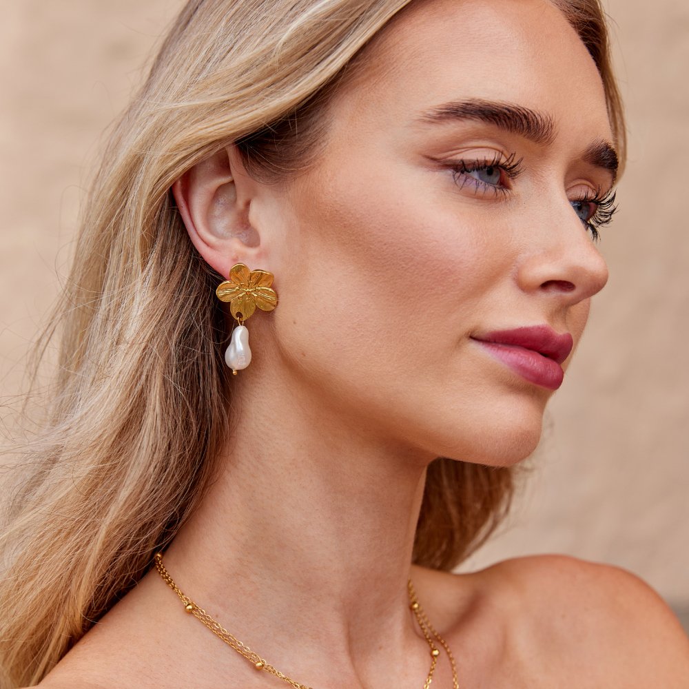 Talia Flower Pearl Earrings - Beautiful Earth Boutique