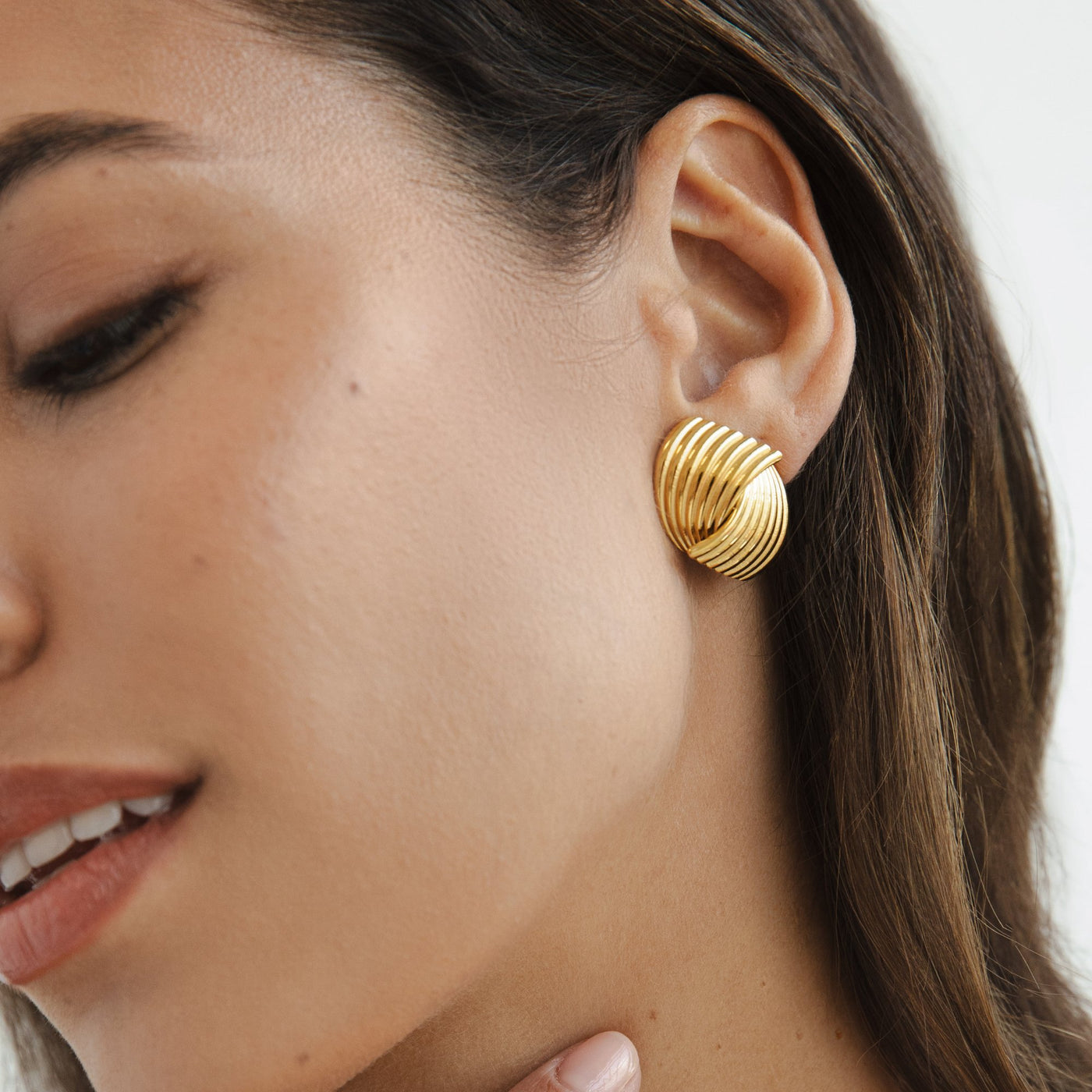 Vanna Luxury Gold Earrings - Beautiful Earth Boutique