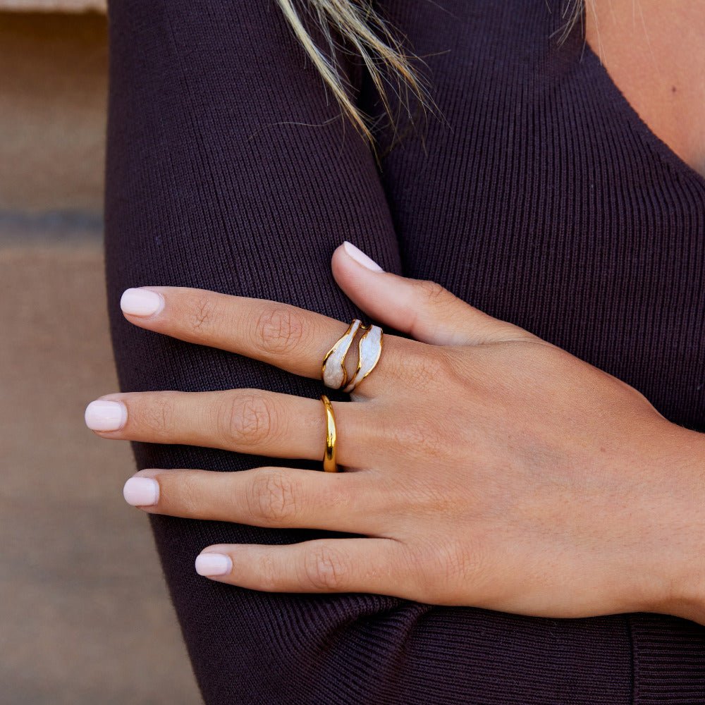 Wave Sahara Gold Ring - Beautiful Earth Boutique