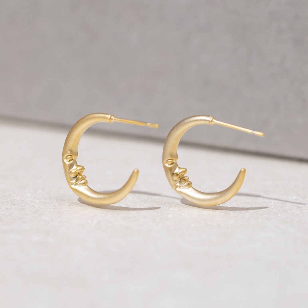 Crescent 18K Gold Moon Earrings - Beautiful Earth Boutique