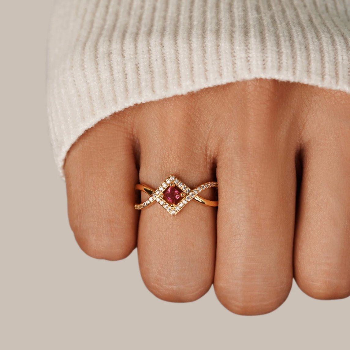 Deliah Magenta Crystal Ring - Beautiful Earth Boutique
