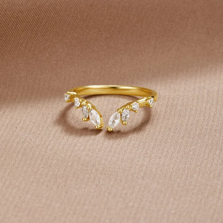 Lily Crystal Gold Vine Ring - Beautiful Earth Boutique