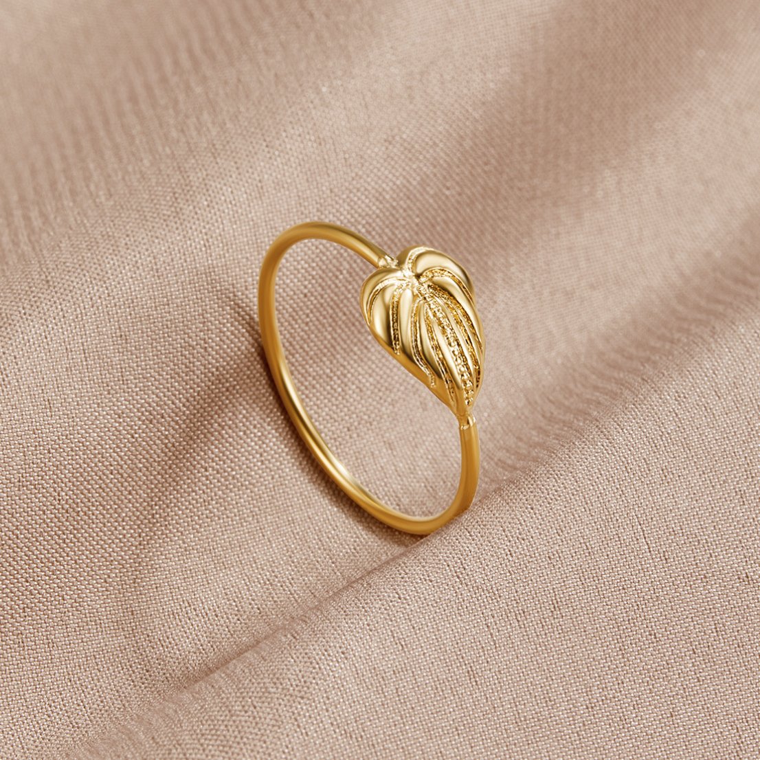 Panra 18K Gold Leaf Ring - Beautiful Earth Boutique